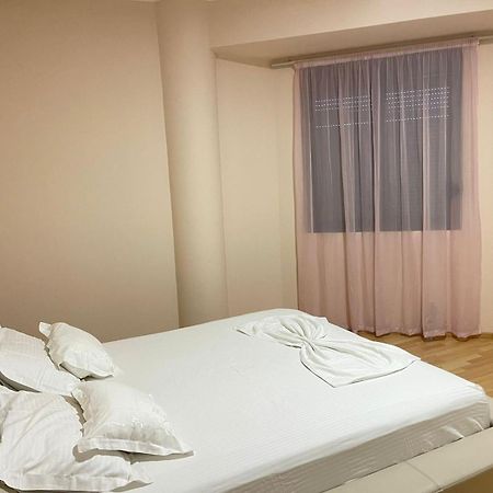 Xhemi'S Apartment Σαράντα Εξωτερικό φωτογραφία