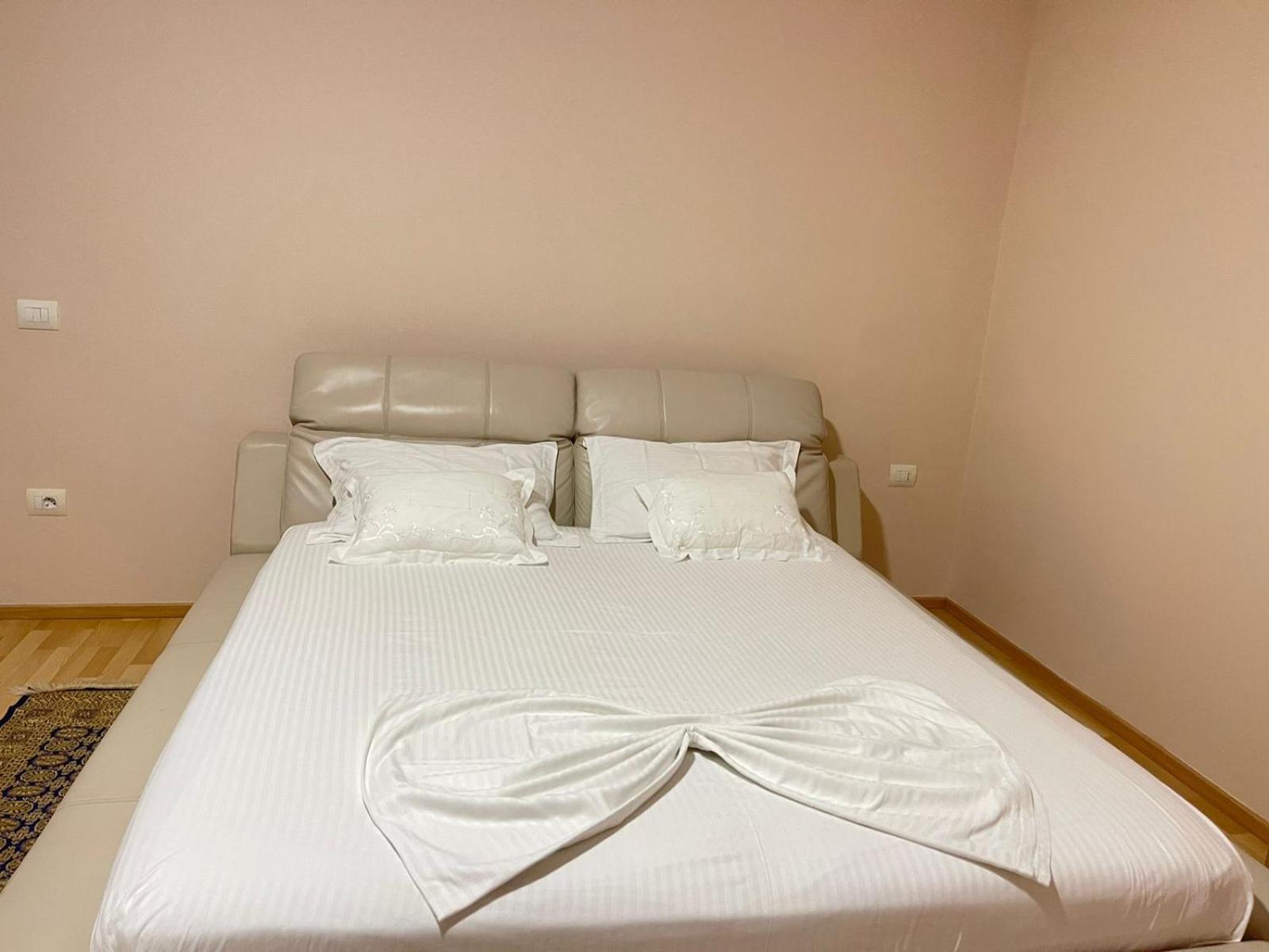 Xhemi'S Apartment Σαράντα Εξωτερικό φωτογραφία