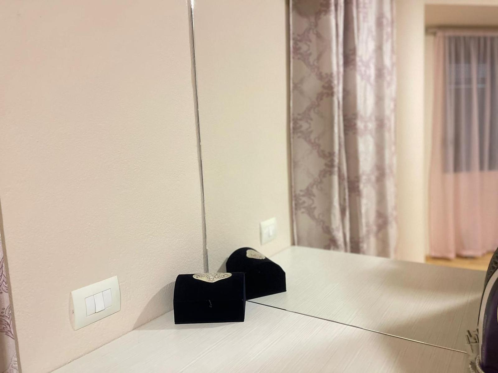 Xhemi'S Apartment Σαράντα Εξωτερικό φωτογραφία