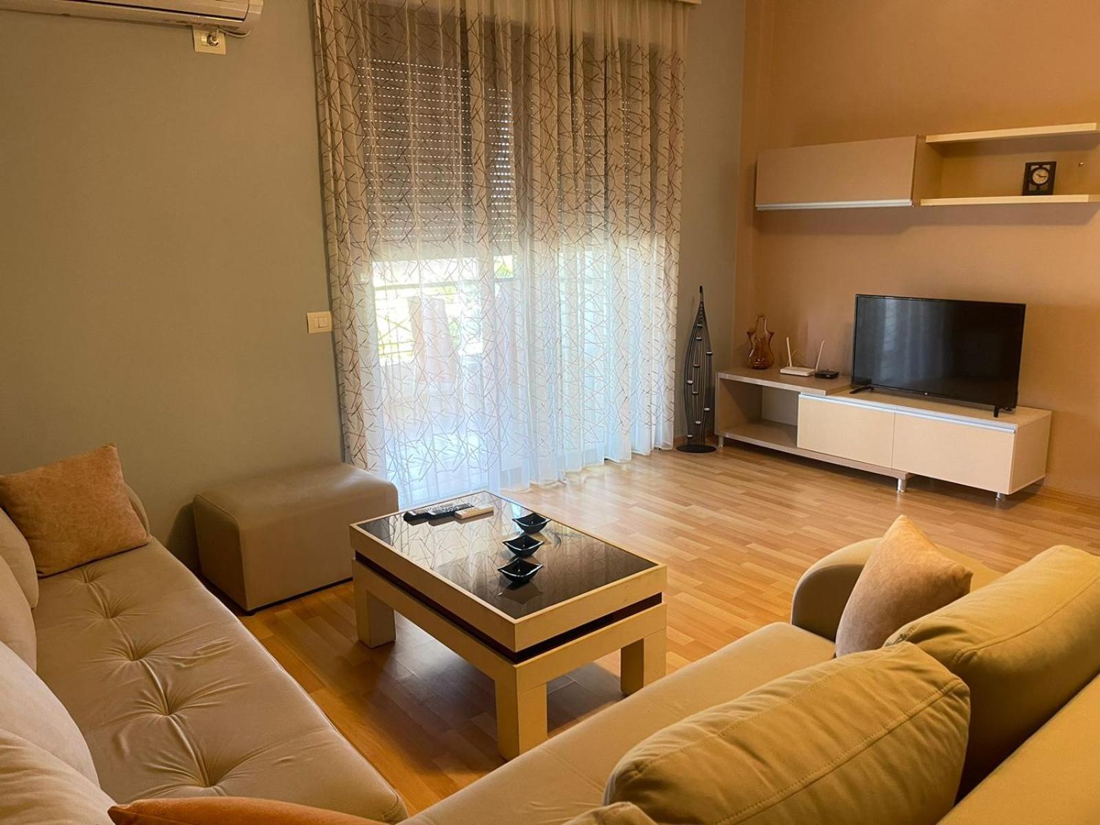 Xhemi'S Apartment Σαράντα Εξωτερικό φωτογραφία