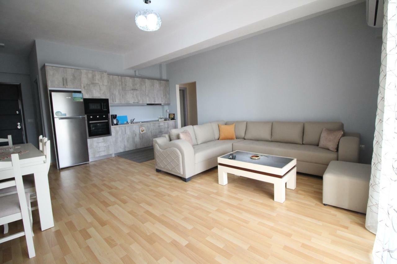Xhemi'S Apartment Σαράντα Εξωτερικό φωτογραφία