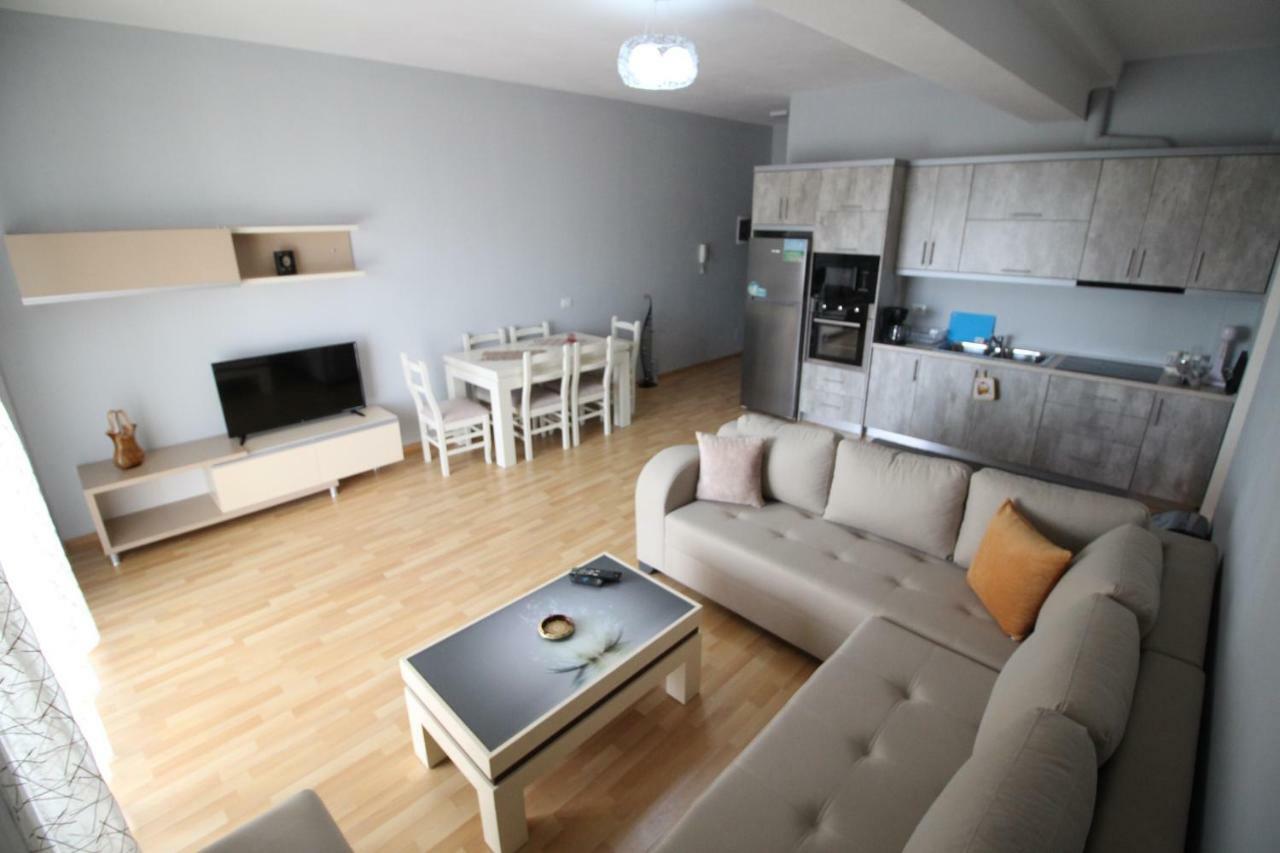 Xhemi'S Apartment Σαράντα Εξωτερικό φωτογραφία